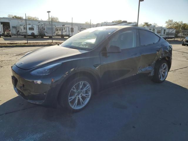 VIN 7SAYGAEE3RF020219 2024 TESLA MODEL Y no.1