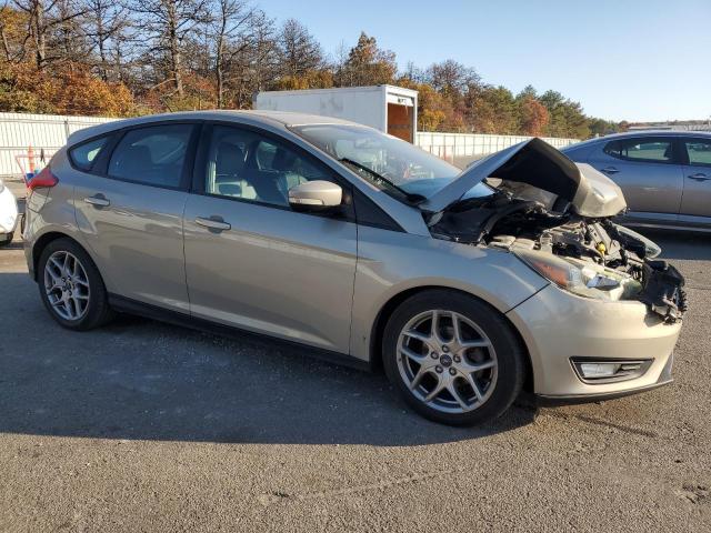 VIN 1FADP3K27FL277450 2015 FORD FOCUS no.4