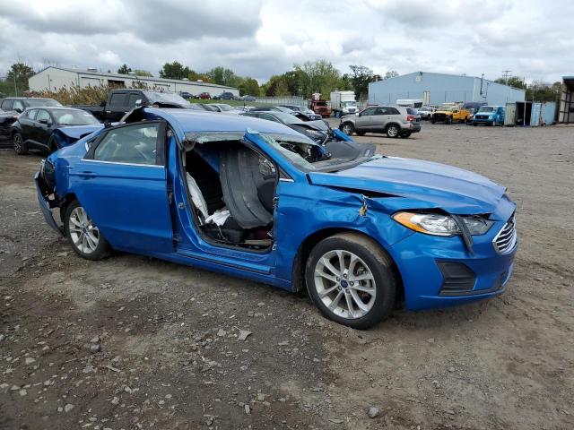 VIN 3FA6P0LUXKR192587 2019 Ford Fusion, SE no.4