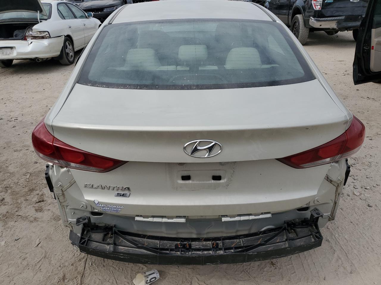 Lot #2981564802 2018 HYUNDAI ELANTRA SE