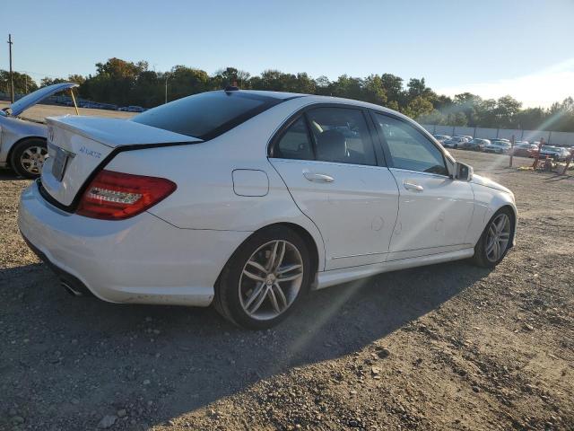 VIN WDDGF8AB4DR241224 2013 Mercedes-Benz C-Class, 3... no.3