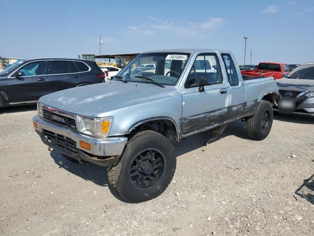 Global Auto Auctions: 1990 TOYOTA PICKUP 1/2
