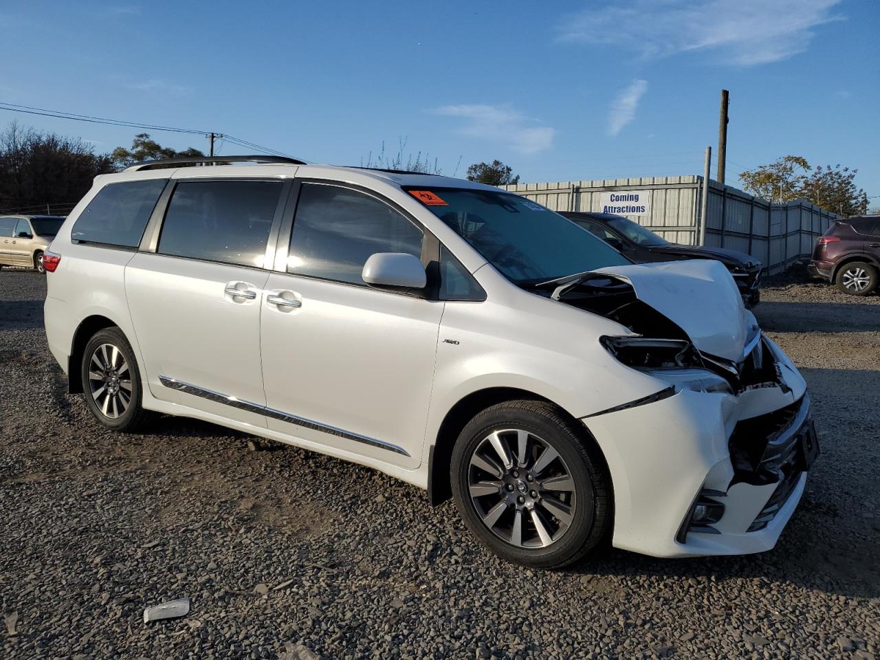 Lot #3025786301 2019 TOYOTA SIENNA XLE