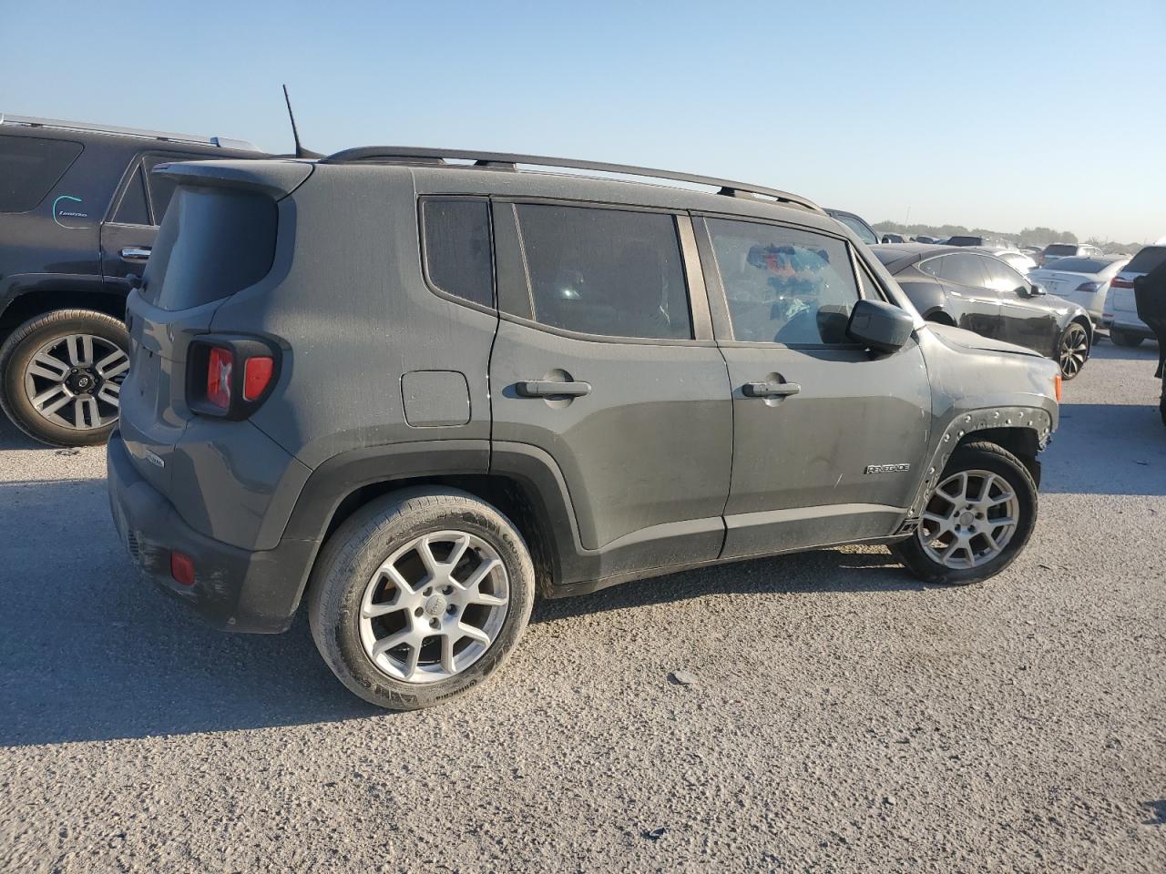 Lot #2921335819 2020 JEEP RENEGADE L