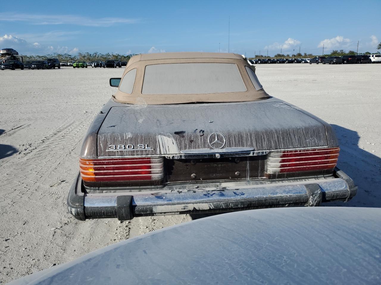 Lot #3024512376 1984 MERCEDES-BENZ 380 SL