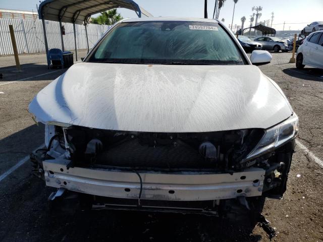 VIN 4T1B11HK9JU636066 2018 Toyota Camry, L no.5