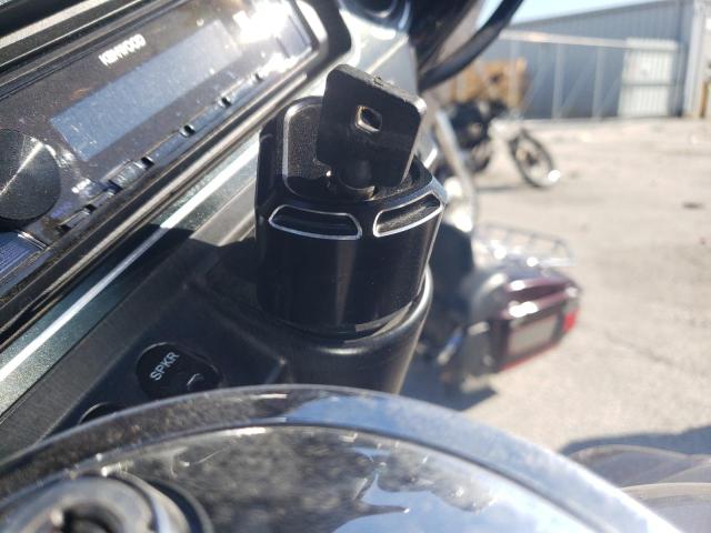 2007 HARLEY-DAVIDSON FLHTCUI 1HD1FC41X7Y715482