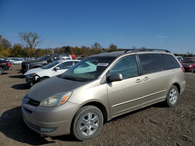 TOYOTA SIENNA XLE