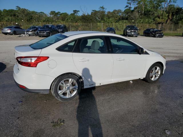 VIN 1FADP3F21EL213817 2014 Ford Focus, SE no.3