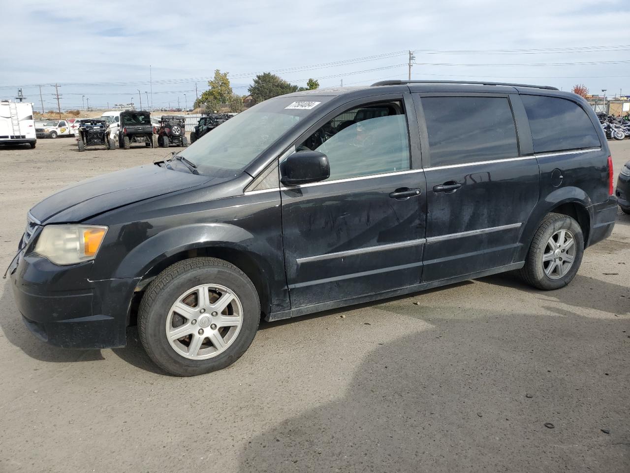 Chrysler Town and Country 2010 RT