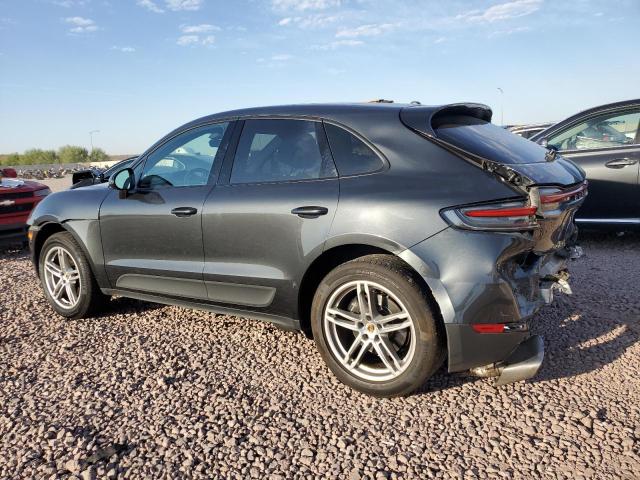 VIN WP1AA2A56KLB00126 2019 Porsche Macan no.2