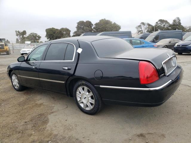 LINCOLN TOWN CAR E 2006 black  gas 1LNHM84W46Y637984 photo #3