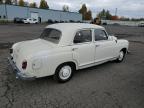 MERCEDES-BENZ 190 photo