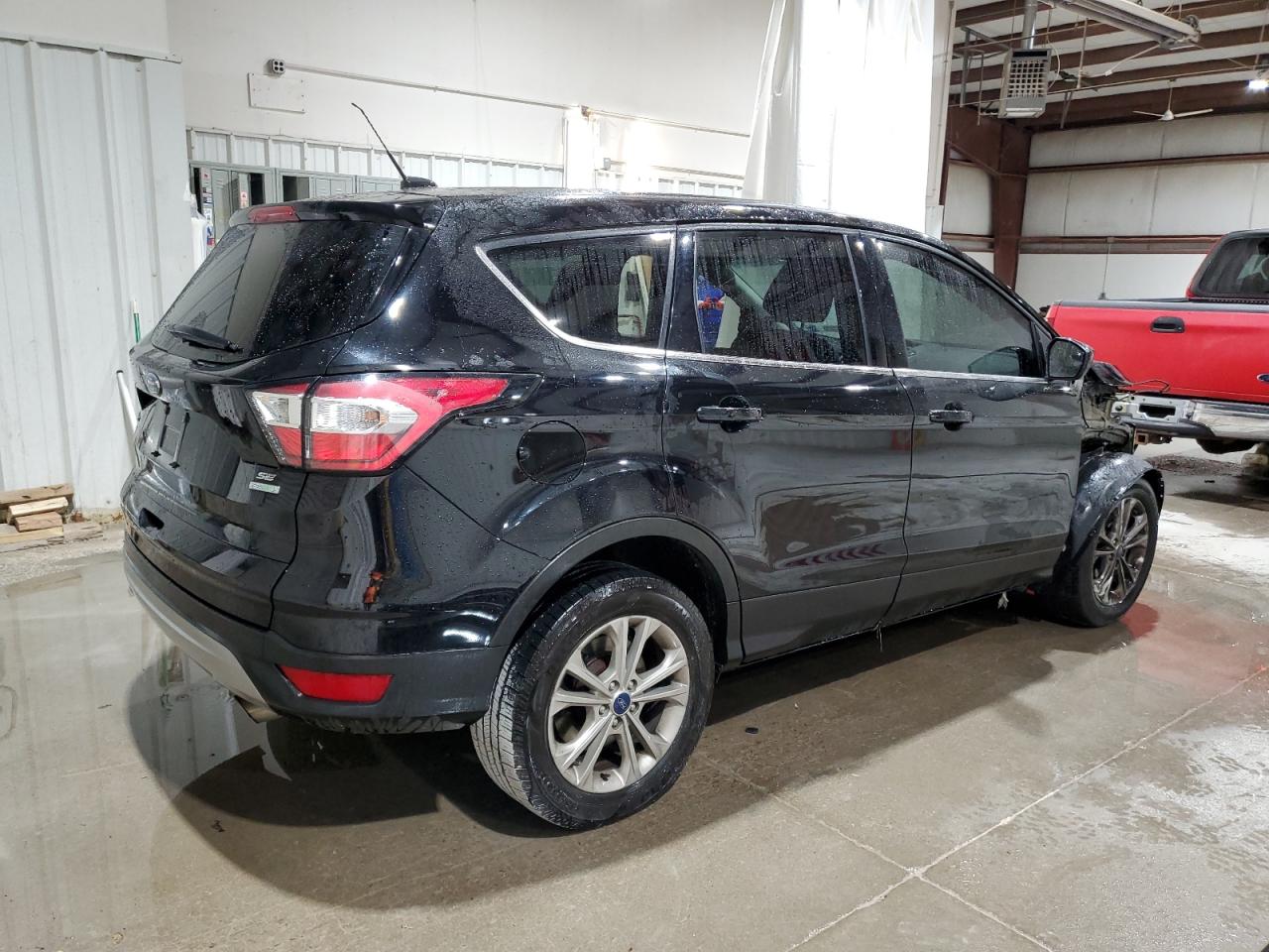 Lot #3025730327 2017 FORD ESCAPE SE