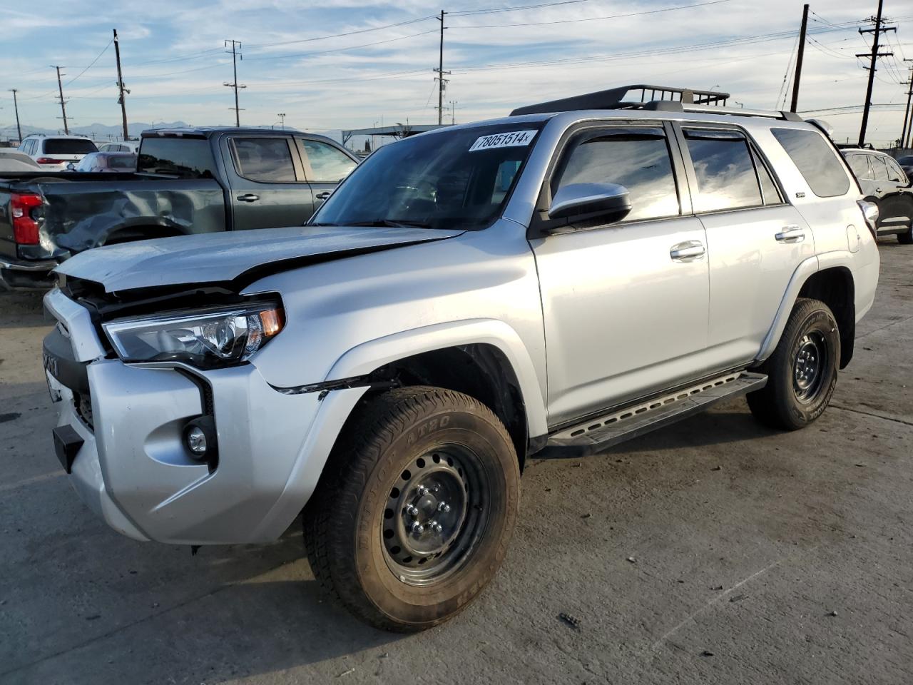 Lot #2940454464 2023 TOYOTA 4RUNNER SE