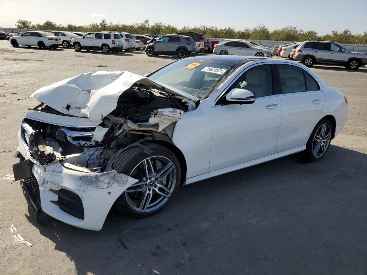  Salvage Mercedes-Benz E-Class