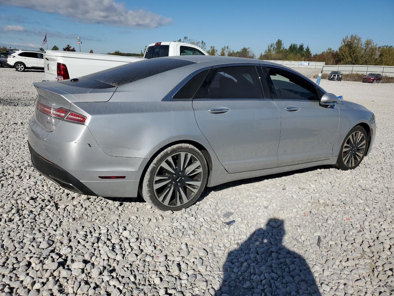 Lot #2890799047 2017 LINCOLN MKZ RESERV