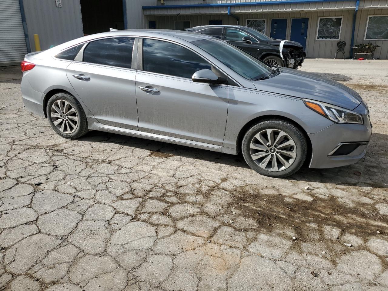 Lot #3034343125 2015 HYUNDAI SONATA SPO