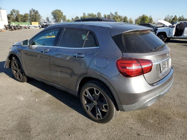 VIN WDCTG4GB1KJ648249 2019 MERCEDES-BENZ GLA-CLASS no.2