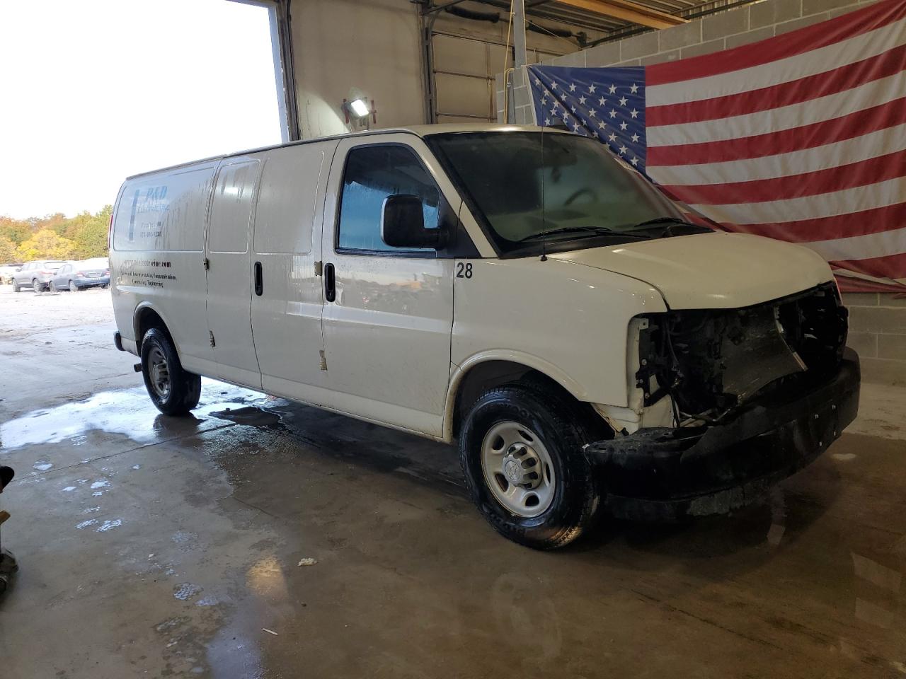 Lot #2988635282 2018 CHEVROLET EXPRESS G2