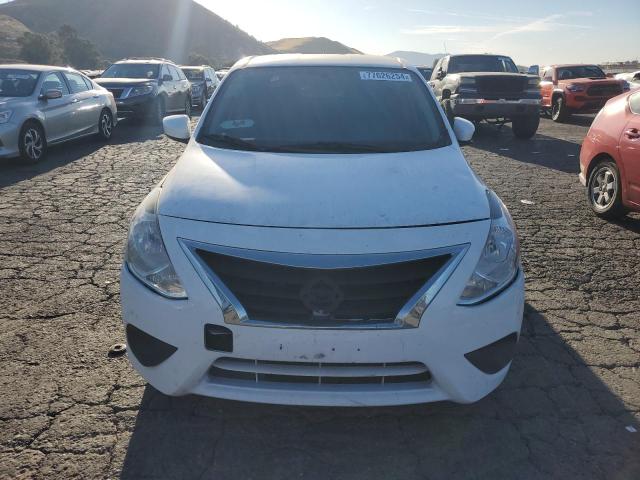 VIN 3N1CN7AP0JL885911 2018 NISSAN VERSA no.5