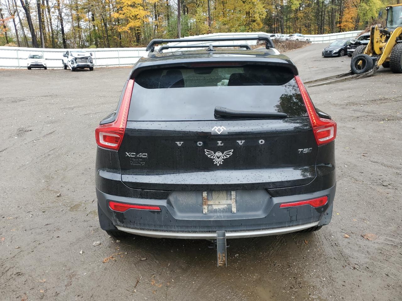 Lot #2952766903 2021 VOLVO XC40 T5 MO