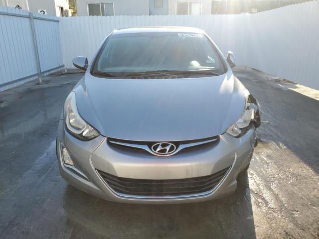 VIN 5NPDH4AE8FH602300 2015 Hyundai Elantra, SE no.5