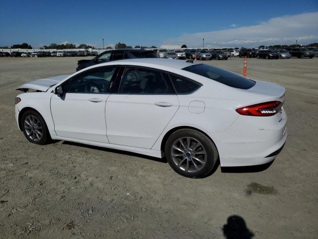 VIN 3FA6P0H78HR215988 2017 Ford Fusion, SE no.2