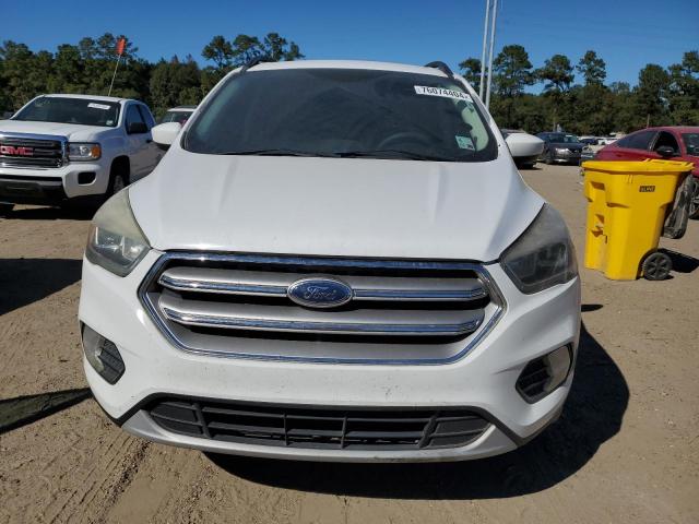 VIN 1FMCU0GD6HUC53964 2017 Ford Escape, SE no.5