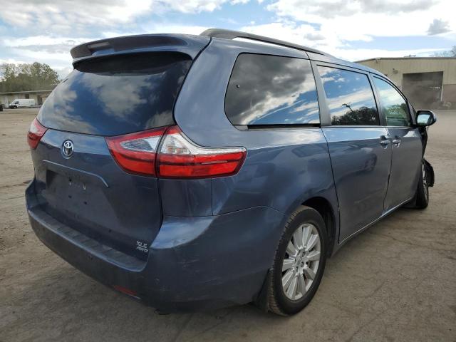 VIN 5TDDZ3DC4HS152143 2017 Toyota Sienna, Xle no.3