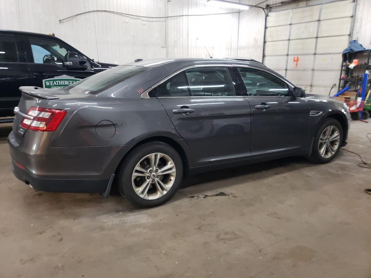 Lot #2972368540 2015 FORD TAURUS SEL