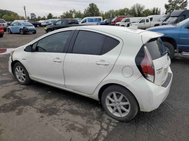 2015 TOYOTA PRIUS C - JTDKDTB38F1102526