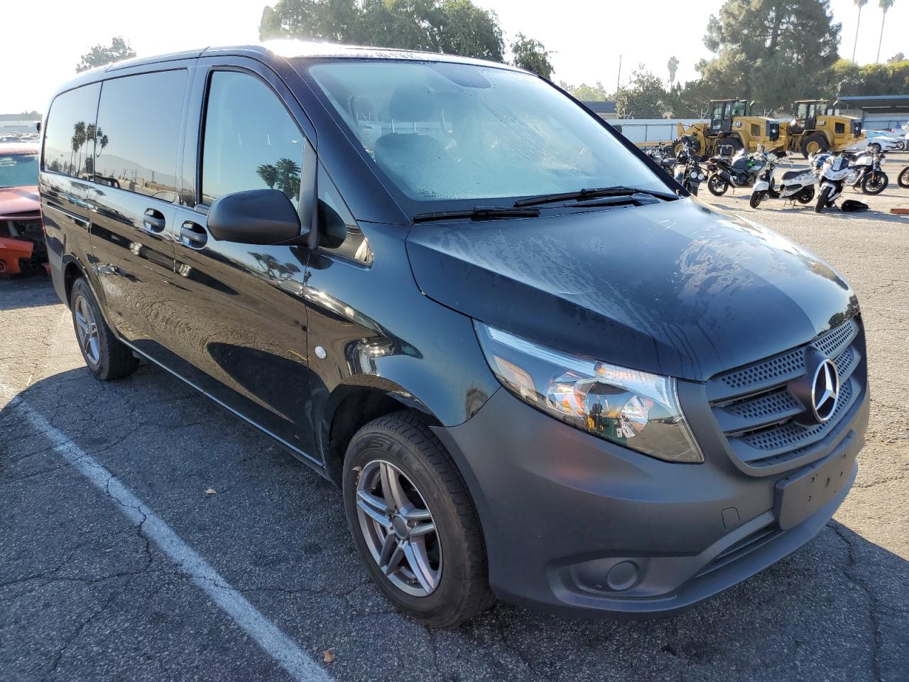 Lot #2996161418 2019 MERCEDES-BENZ METRIS