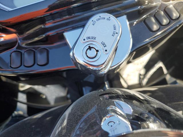 2022 HARLEY-DAVIDSON FLTRK - 1HD1KZF13NB661728