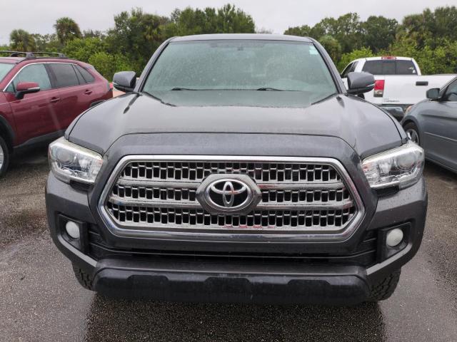 VIN 5TFAZ5CN4HX042351 2017 Toyota Tacoma, Double Cab no.5