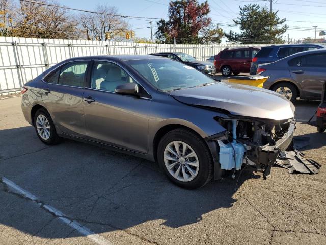 VIN 4T1BF1FK0HU669164 2017 Toyota Camry, LE no.4