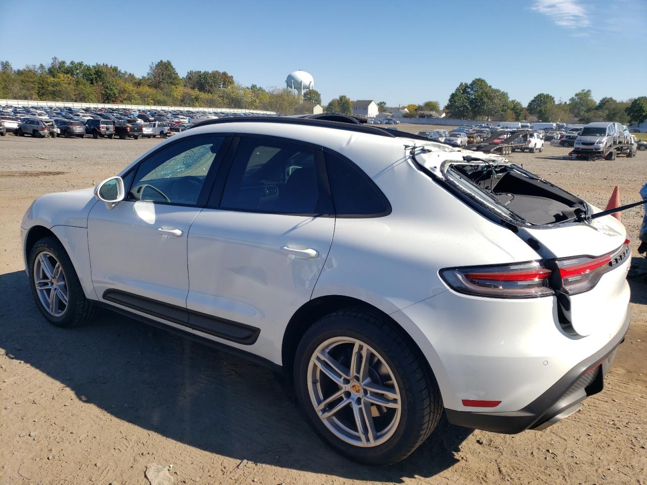 Lot #2962328042 2023 PORSCHE MACAN BASE