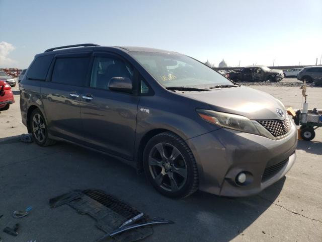 2017 TOYOTA SIENNA SE 5TDXZ3DC8HS864300
