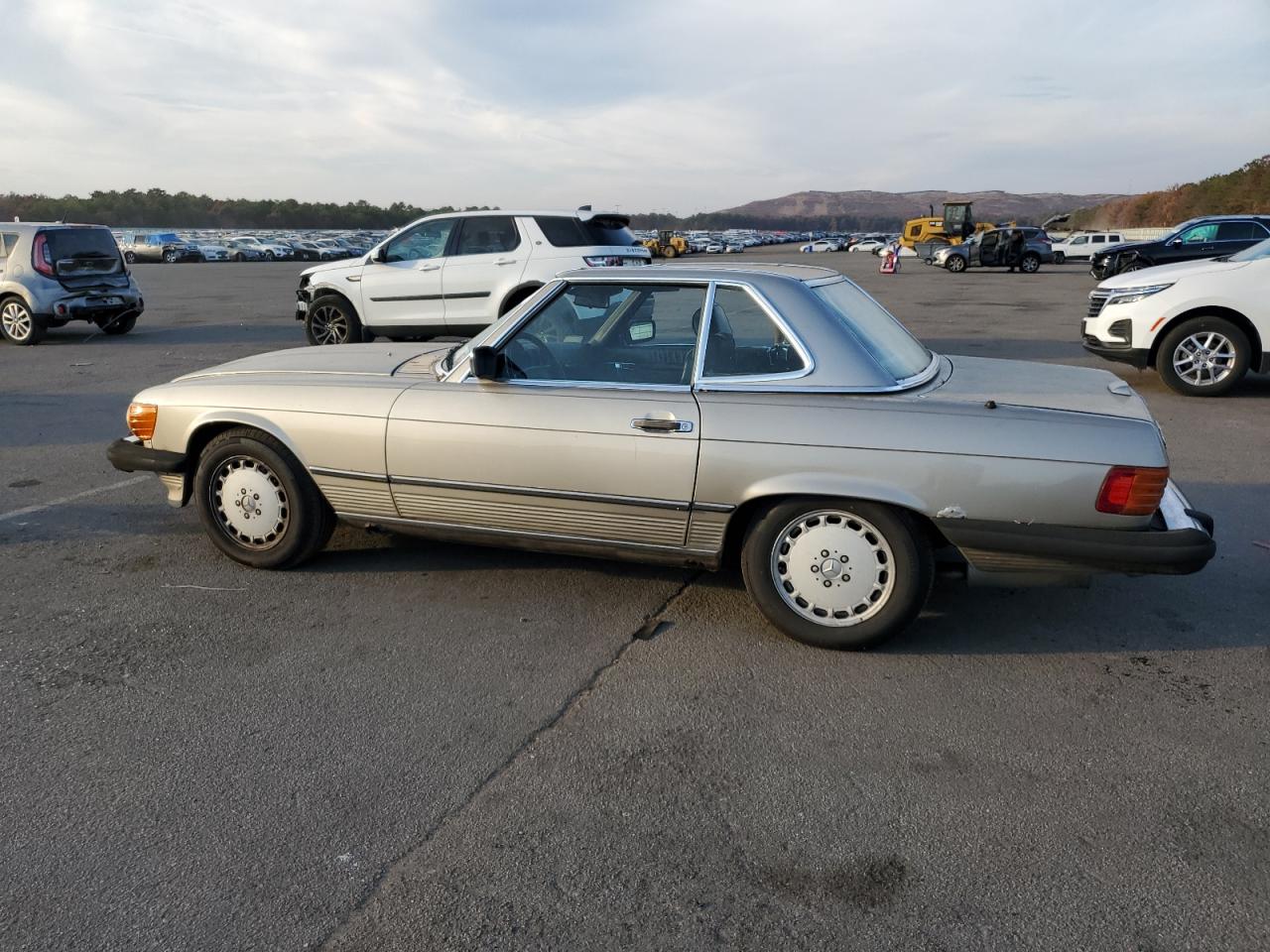 Lot #2955031859 1987 MERCEDES-BENZ 560 SL