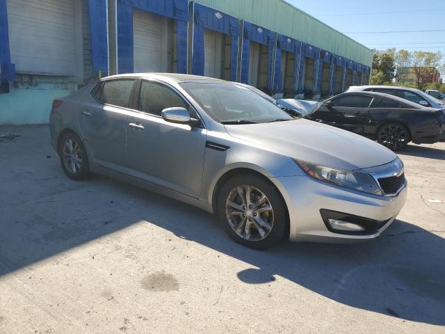 VIN 5XXGN4A7XDG216185 2013 KIA Optima, EX no.4