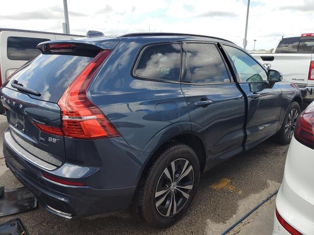 VOLVO XC60 CORE 2024 blue  gas YV4L12RK1R1716176 photo #4