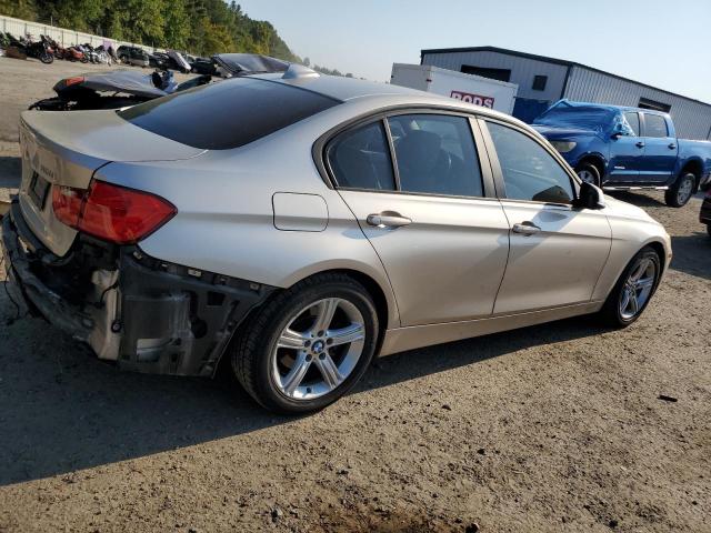 VIN WBA3C3G55ENS69979 2014 BMW 3 Series, 320 I Xdrive no.3