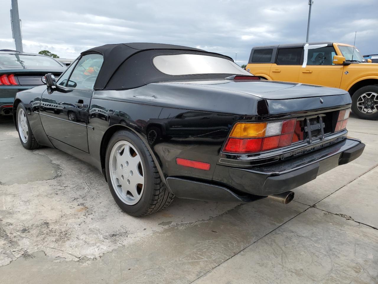 PORSCHE 944 S 1990 black converti gas WP0CB2946LN480366 photo #3