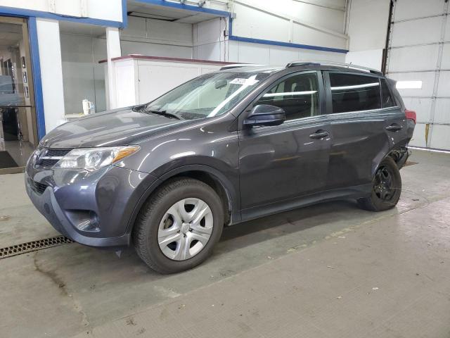 VIN JTMBFREV1FJ038355 2015 Toyota RAV4, LE no.1