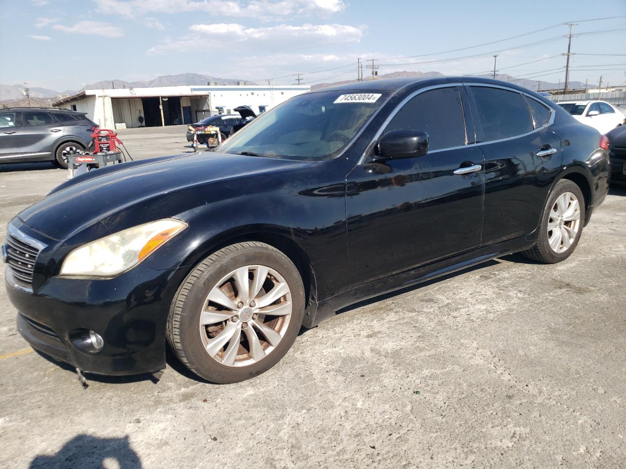 Infiniti M37 2011 