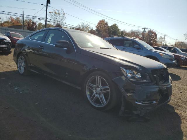 VIN WDDGJ4HB9DG056952 2013 Mercedes-Benz C-Class, 250 no.4