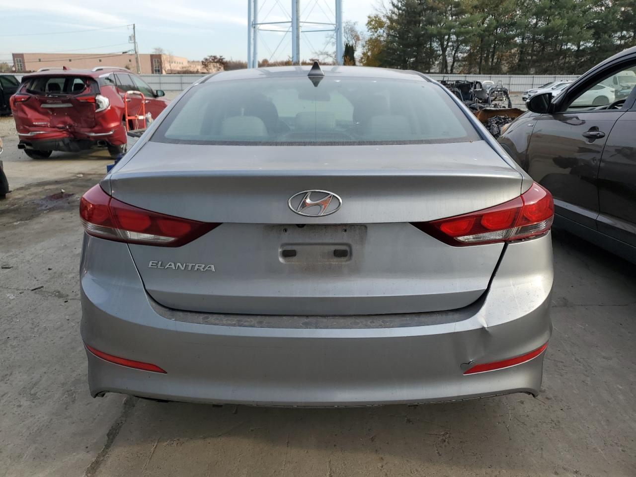 Lot #3024680580 2017 HYUNDAI ELANTRA SE