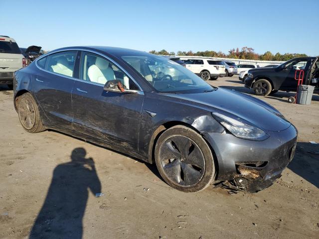 VIN 5YJ3E1EBXLF639152 2020 Tesla MODEL 3 no.4