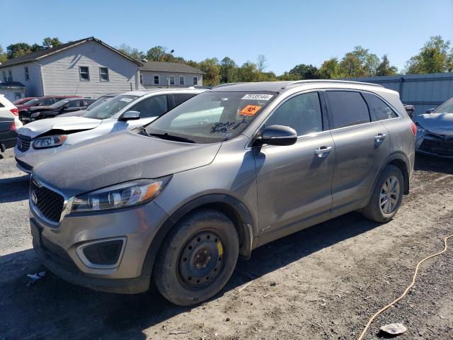 VIN 5XYPGDA37JG423373 2018 KIA Sorento, LX no.1