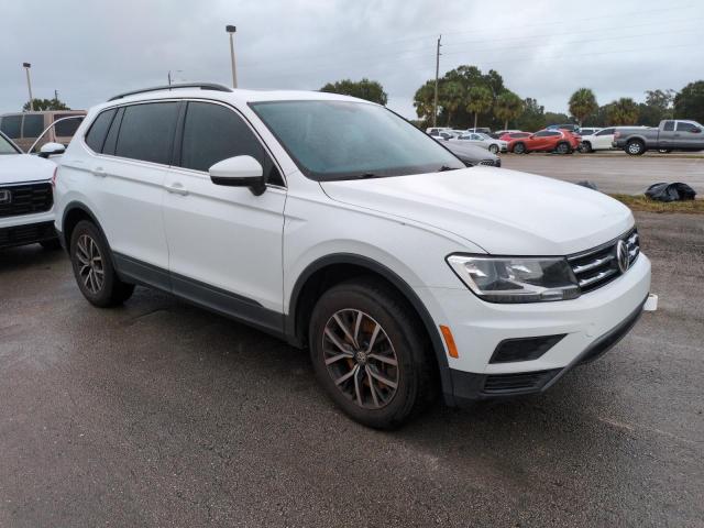 VIN 3VV3B7AX2KM148860 2019 Volkswagen Tiguan, SE no.4